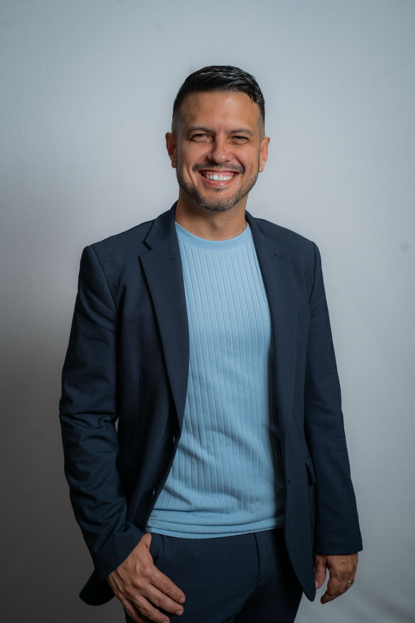 Foto del Dr. Marcos Vélez